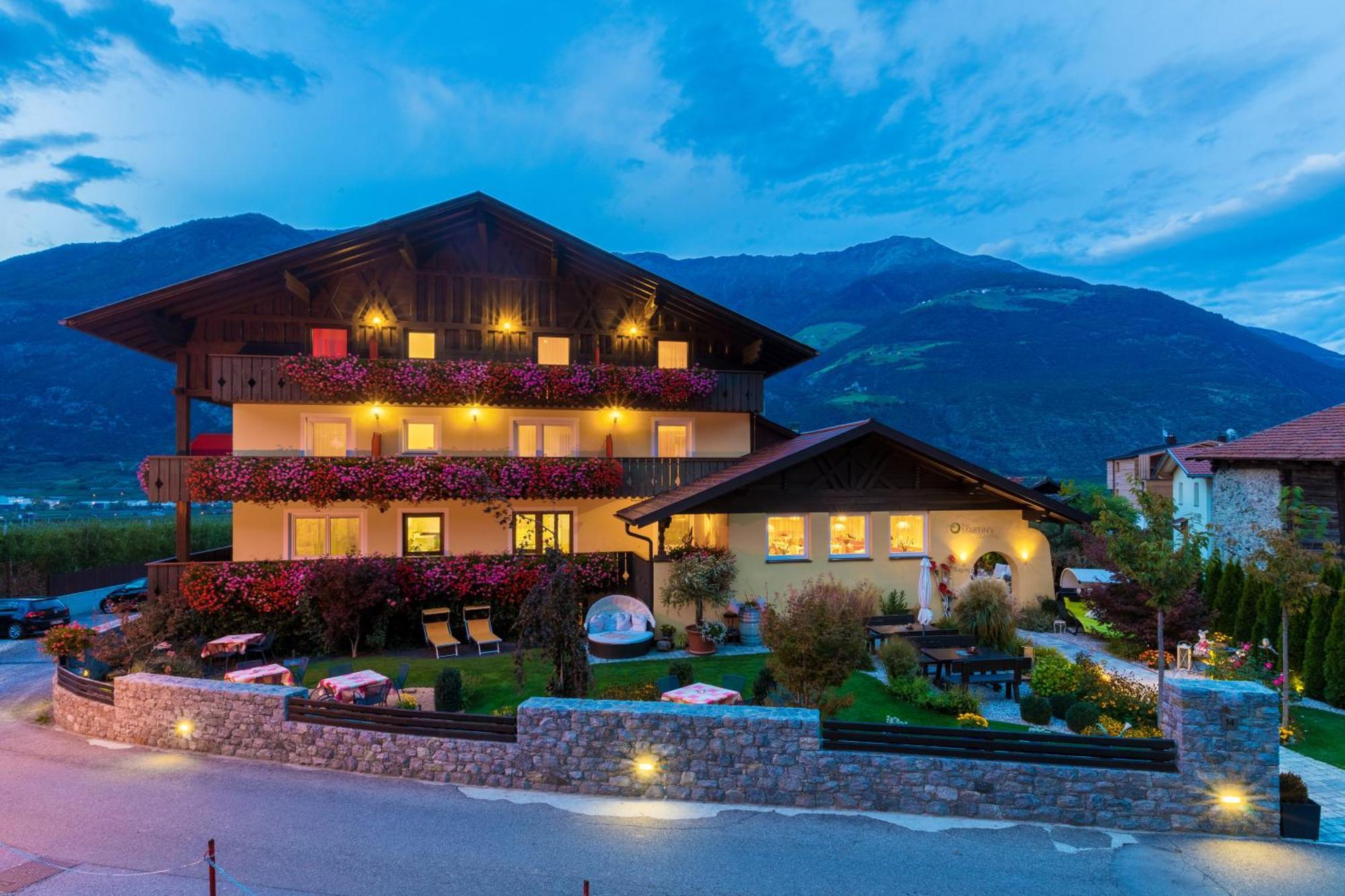 bei Martin's Hotel Morter Bagian luar foto